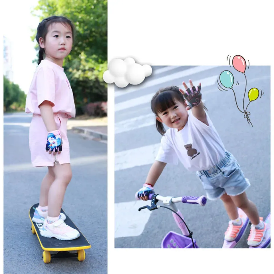 Breathable Half Finger Cycling Gloves For Kids Anti Slip Thin & Comfortable Spring / Summer Bike Riding Gear