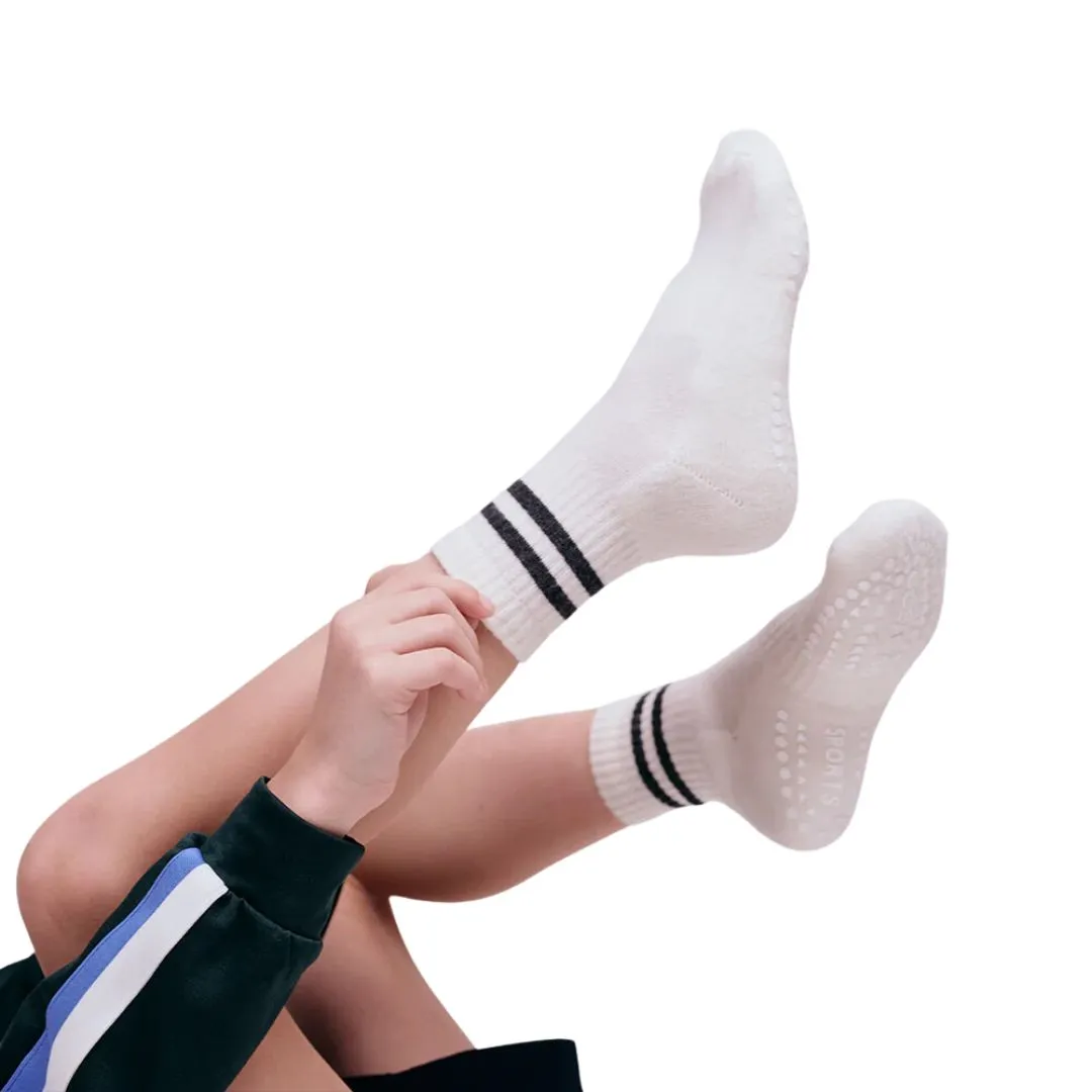 Non-Slip Sport Socks (Black)
